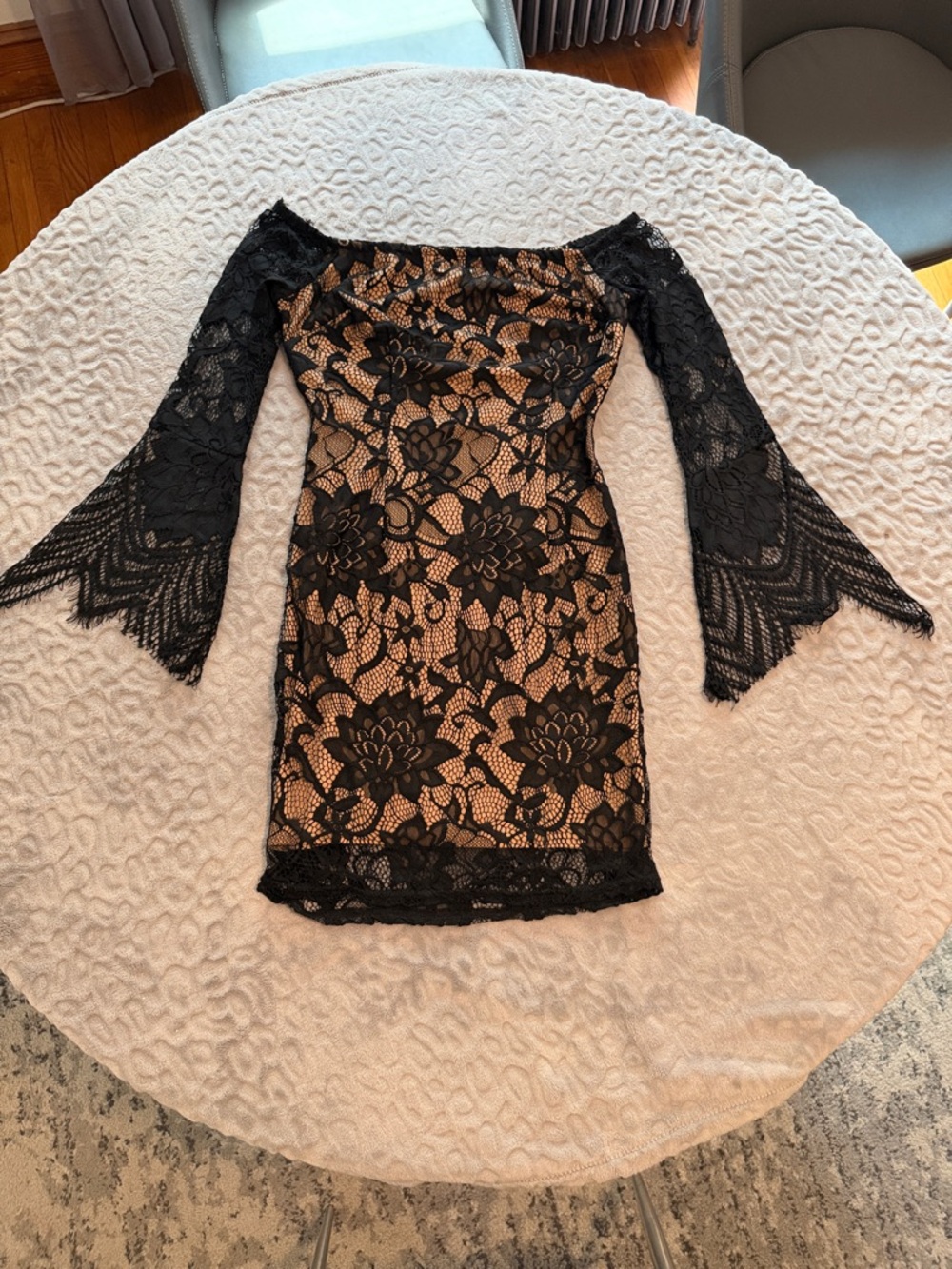 Guess Black Lace Off-Shoulder Bodycon Dress with Nude Underlay